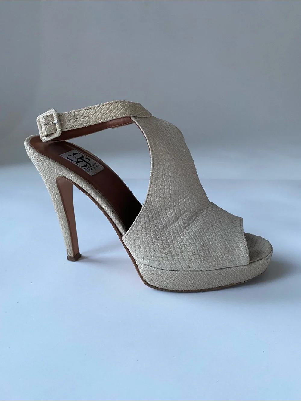 Barney’s New York vintage cream embossed leather platform sandals